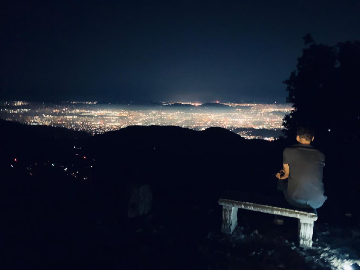 100 Mile View-Fire Pit, Romantic, Peaceful, Private Crestline Luaran gambar